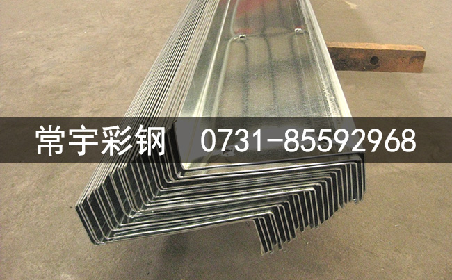 Z型鋼_Z型檁條_常宇彩鋼Z300型鋼